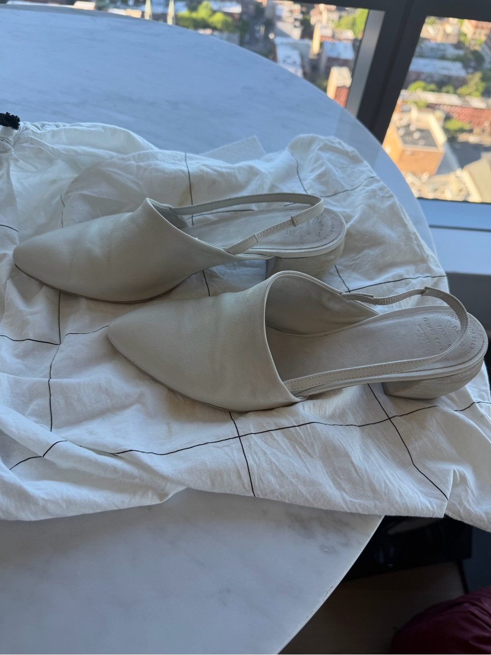 Officine Creative Women's White/Cream Slingback Mules (38.5)